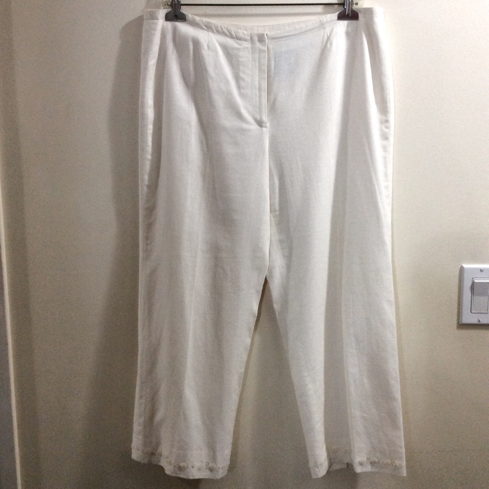 Kasper sportswear linen beaded cropped